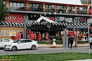 Beyoğlu Sokak Pilavcısı